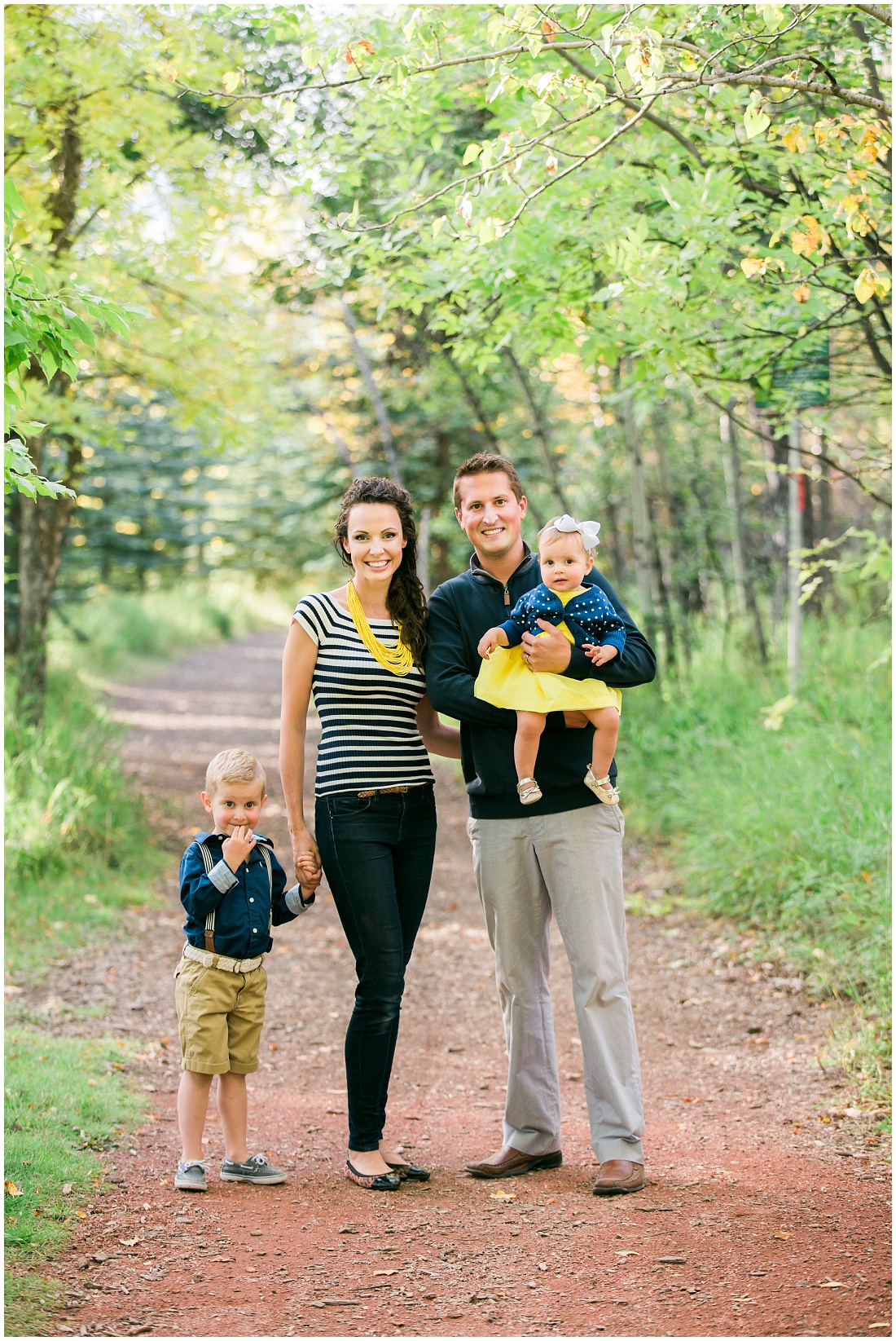 Navy and Yellow color scheme for family photos | Alysha Sladek Photography