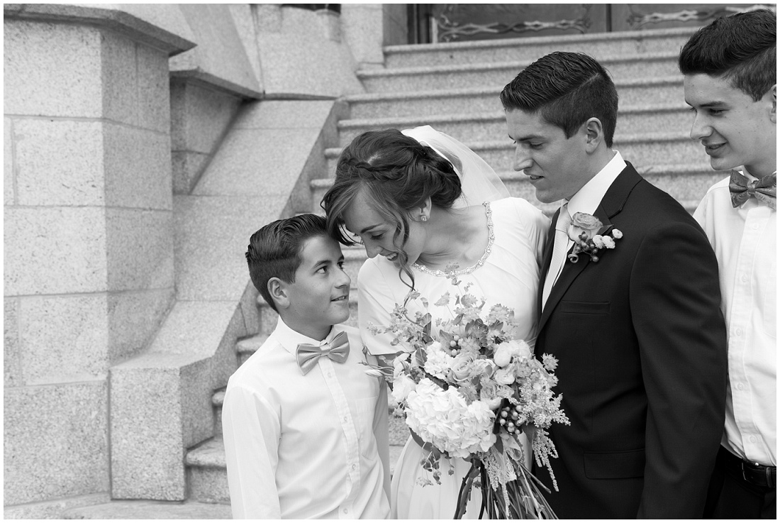 Calgary Family and Wedding Photographer Alysha Sladek photographs beautiful Salt Lake Temple wedding 2015