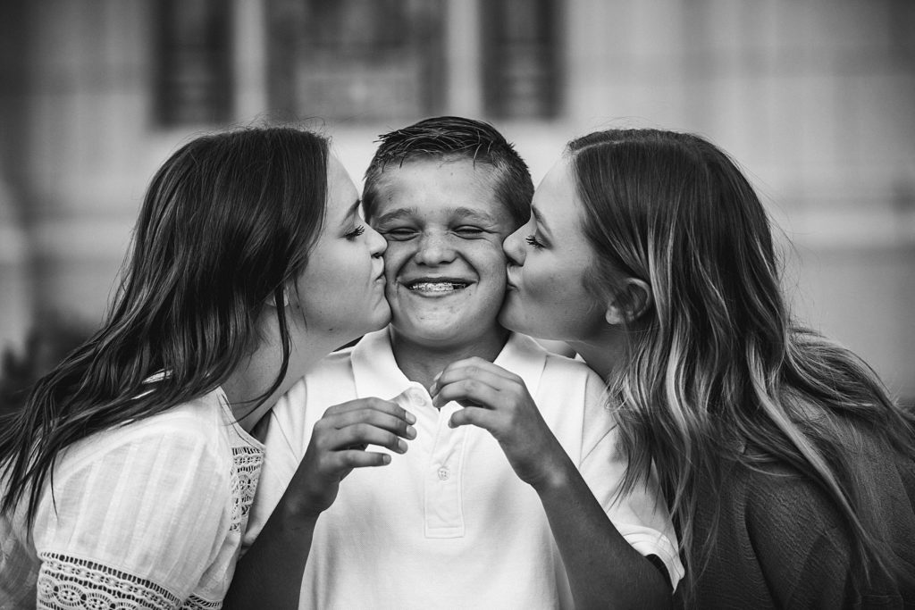 brother and sisters, black and white, family mini session
