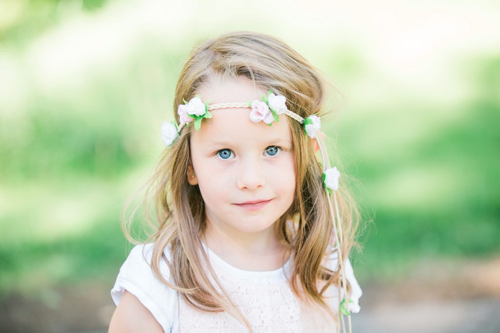 beautiful girl, flower crown, family photos, Confederation Park
