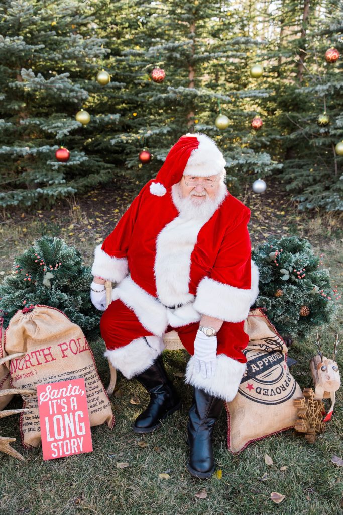 Santa Claus, Santa School, Christmas photos, Calgary photographer