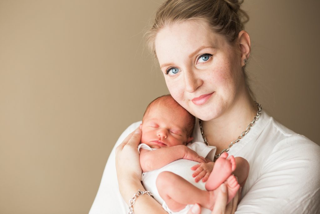 lifestyle newborn photos, mom and newborn girl, at home newborn session
