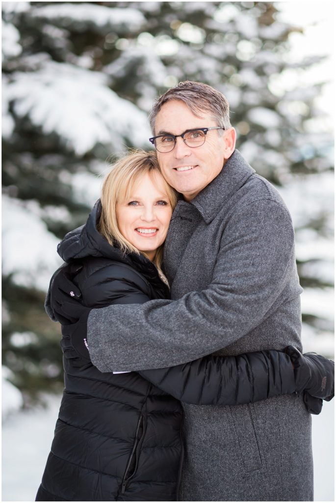 beautiful couple, winter family photos