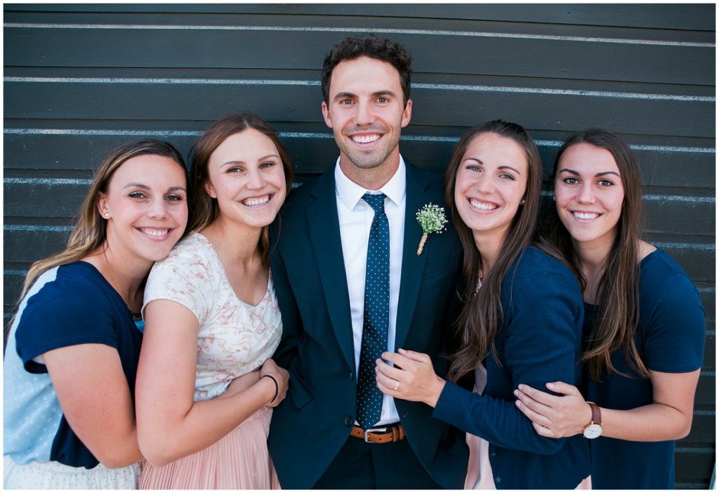 Groom with his sisters at Heritage Park | Calgary wedding photographer Alysha Sladek