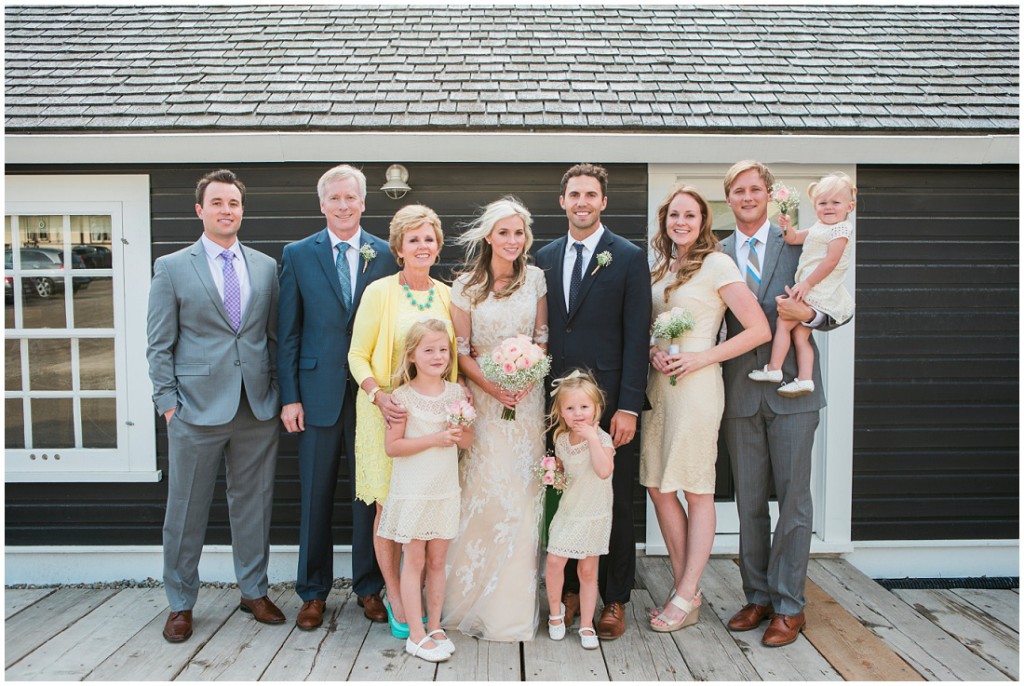 Bride with her family at Heritage Park reception | Calgary wedding photographer Alysha Sladek