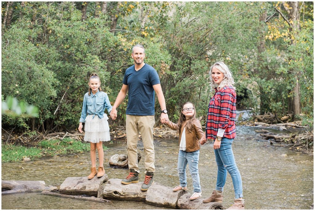 fall family photos, family of 4, Big Hill Springs Provincial Park