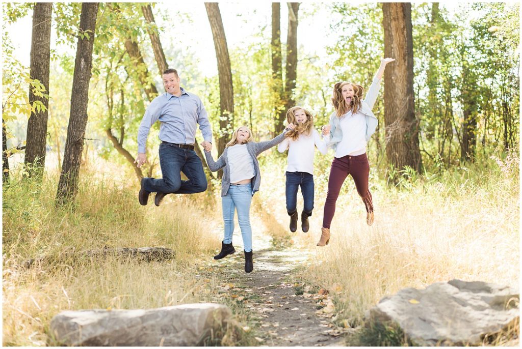 fall family photos, family of 4, family portraits, 