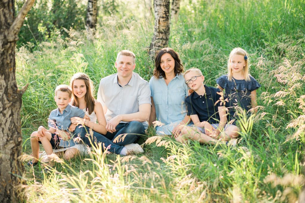 family photos, Glenbow Ranch provincial park, family portraits, Calgary family photographer