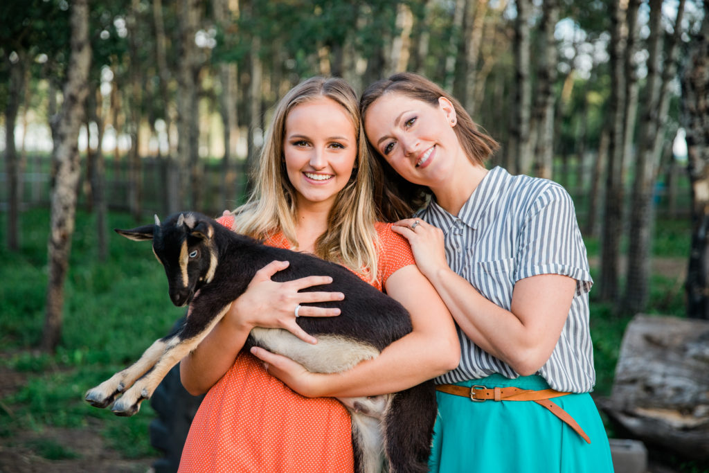 Maren Ord, Evie Clair, music video, behind the scenes, Kayben Farms