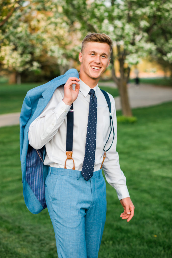 graduation, high school grad, high school senior photos, Calgary high school senior photography