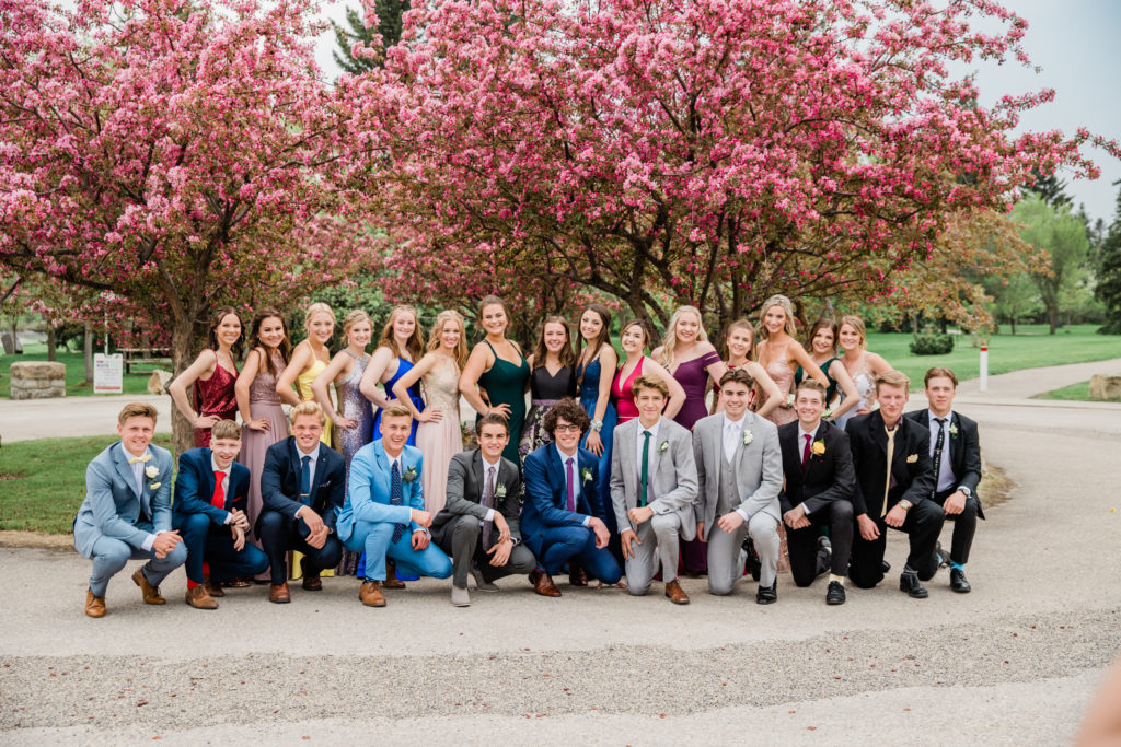 graduation, high school grad, high school senior photos, Calgary high school senior photography